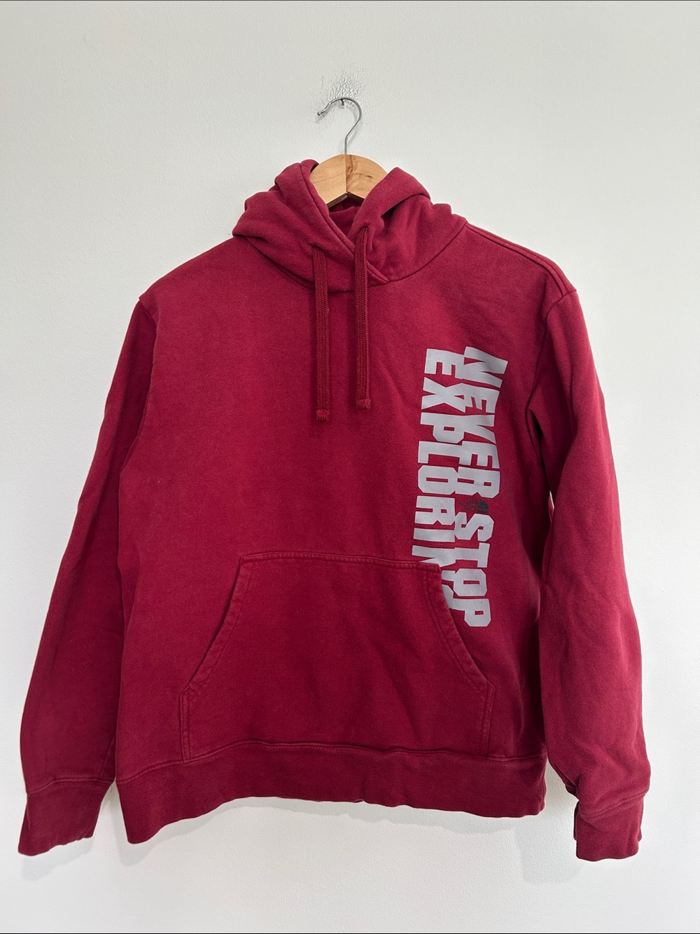The North Face‎ Mens Burgundy 'Never Stop Exploring' Pullover Hoodie Size Medium